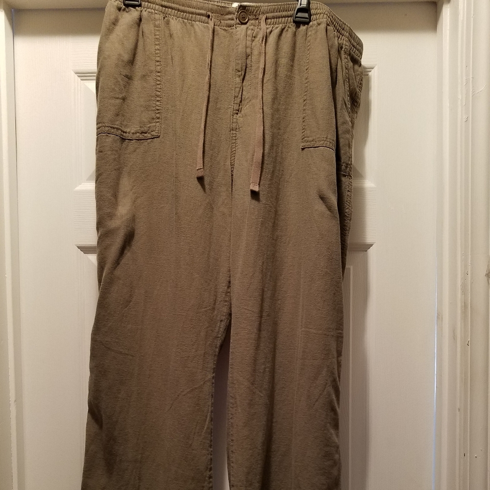 St. John's Bay pull on pants with drawstring. Size XXL